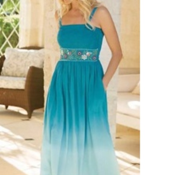 Soft Surroundings Dresses & Skirts - NWOT Soft Surroundings Embroidered Smocked Dress